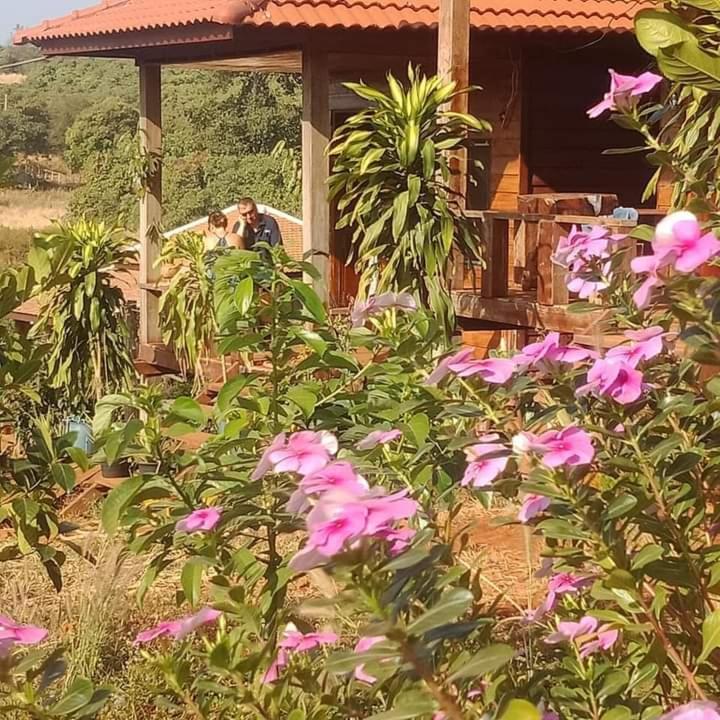 Happy Bungalow & Trekking Banlung Bagian luar foto