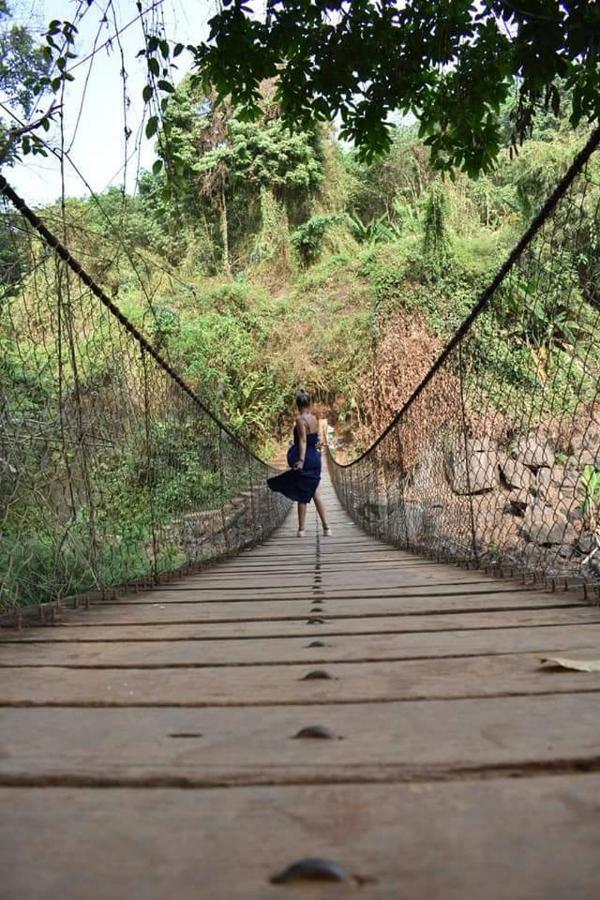 Happy Bungalow & Trekking Banlung Bagian luar foto